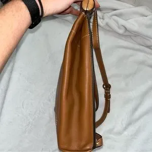 Tory Burch | Bags | Tory Burch Dowel Leather Backpack Purse  display picture 1